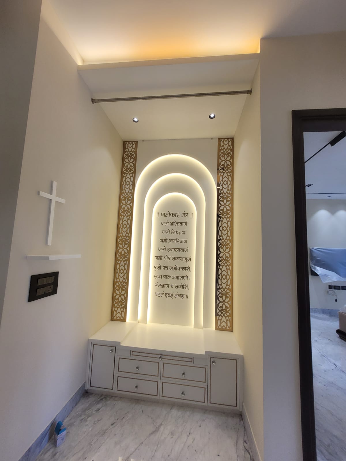 Custom cream wardrobe with gold diagonal inlay, Ghaziabad